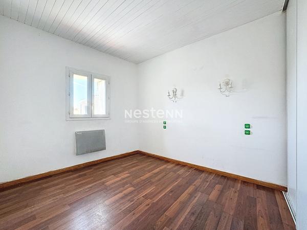 A VENDRE - SAINT-ESTEVE - IMMEUBLE