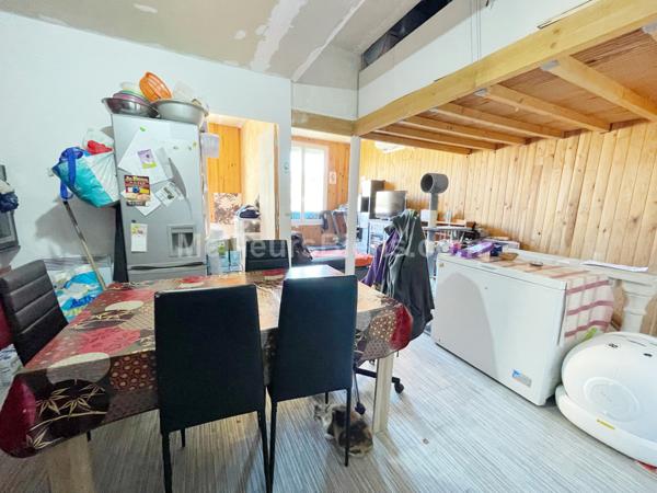 FRONTIGNAN Centre, appartement T3 à rénover