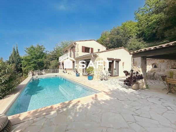 Tourrettes-sur-Loup – Maison de caractère avec vue mer, un écrin de sérénité