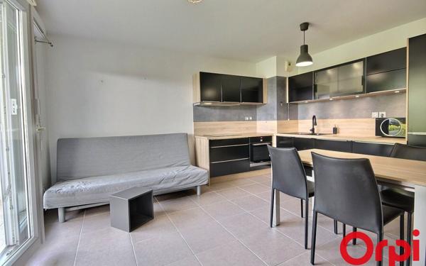 Appartement à vendre    2 pièces •  Marseille 12