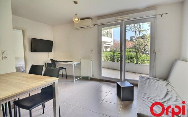 Appartement à vendre    2 pièces •  Marseille 12
