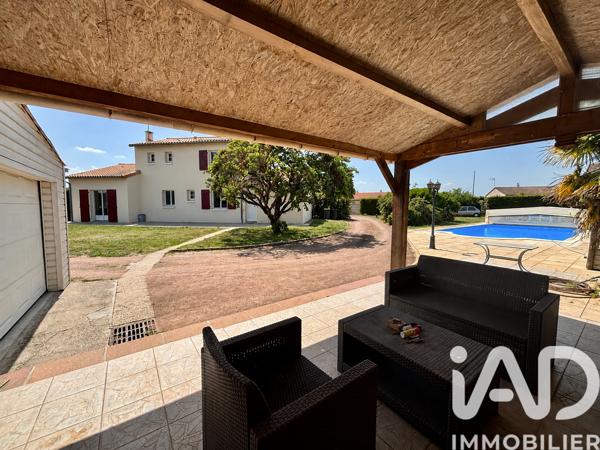 Maison à vendre 6 pièces 166 m² Thouars