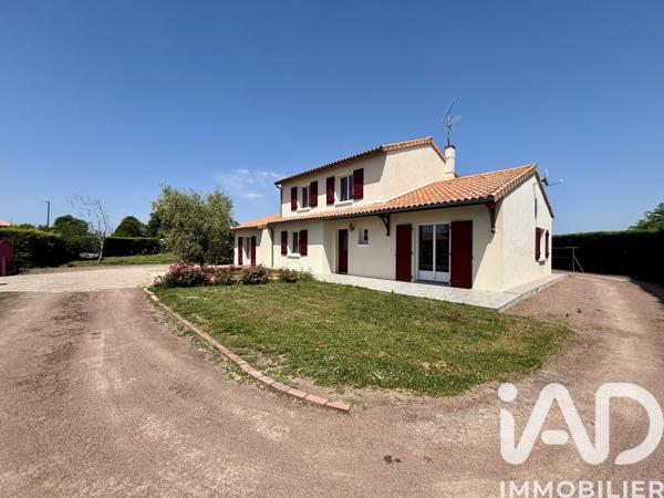 Maison à vendre 6 pièces 166 m² Thouars