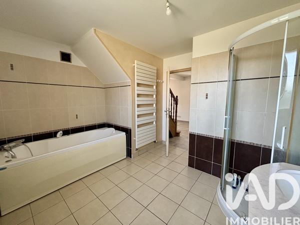 Maison à vendre 6 pièces 166 m² Thouars