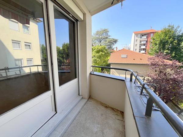 Appartement Villeurbanne T3 de 70.55m² avec Balcon
