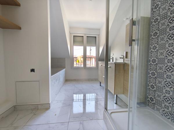 Maison 6 pièces 143 m2