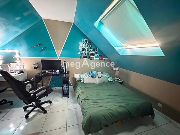 Maison à Saint-Just-en-Chaussée, 60130 - 6 pièces 115m²