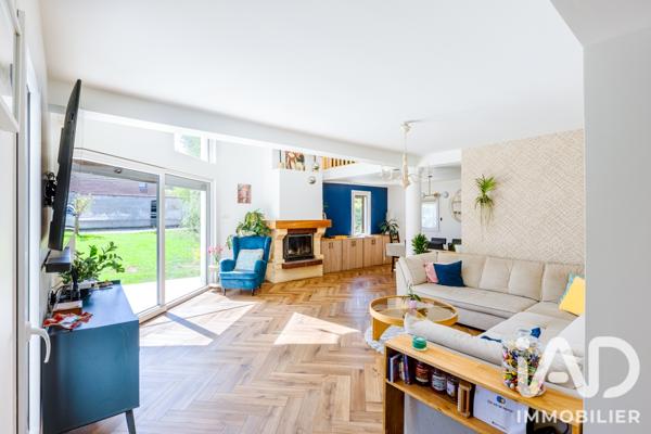 Maison à vendre 8 pièces 234,73 m² Marines