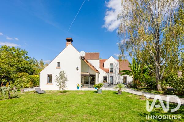 Maison à vendre 8 pièces 234,73 m² Marines
