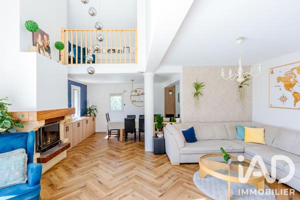 Maison à vendre 8 pièces 234,73 m² Marines