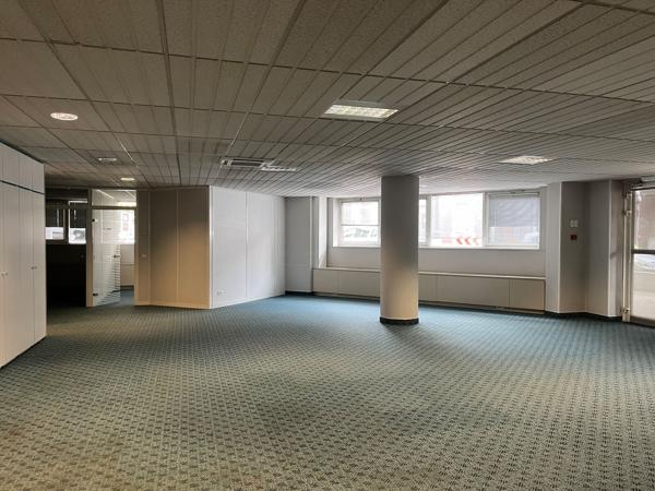 BUREAUX A VENDRE CENTRE VILLE CREIL