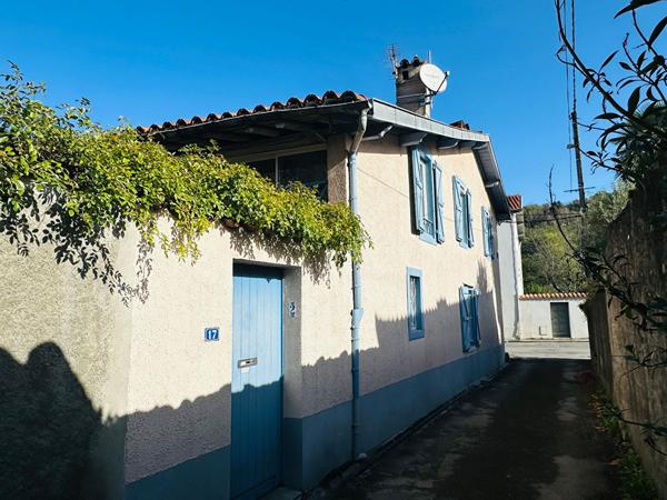 Grande maison avec jardin arboré centre ville Saint Girons Saint girons