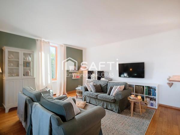 Maison rénovée en pierres