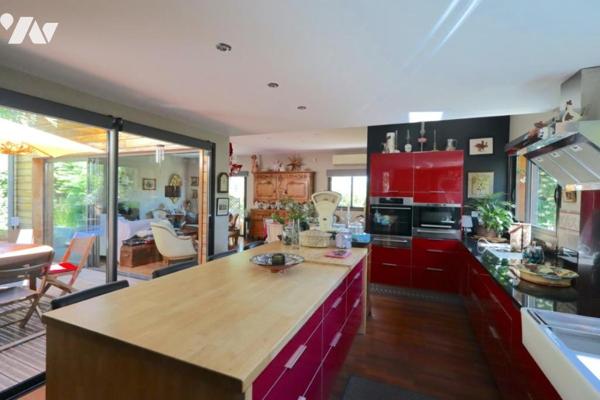 Villa T4 avec piscine, garage et studio indépendant à Castelnau-le-Lez