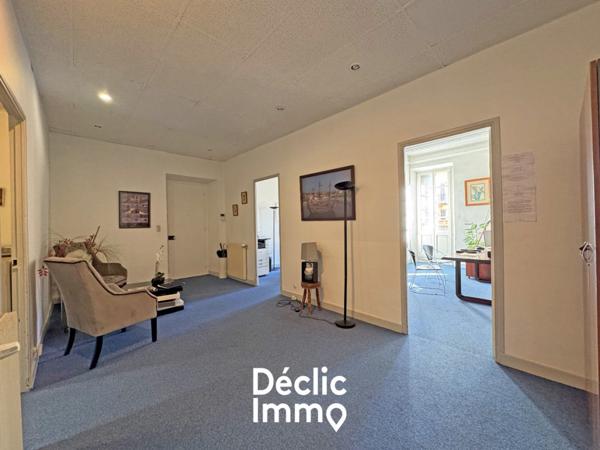 Vente appartement Grasse, 84m² 3 pièces 230 000€ avec terrasse