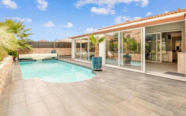 Maison à vendre    5 pièces •  Gigean