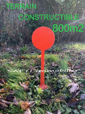 Terrain constructible 800m2