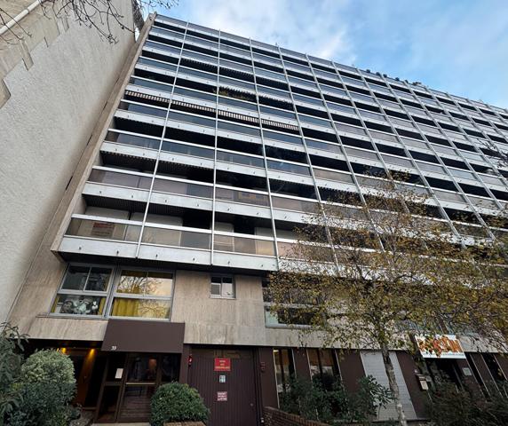 Appartement Paris 3 pièces 70m² + Balcon de 12m²