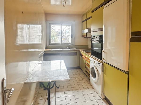 Appartement Paris 3 pièces 70m² + Balcon de 12m²