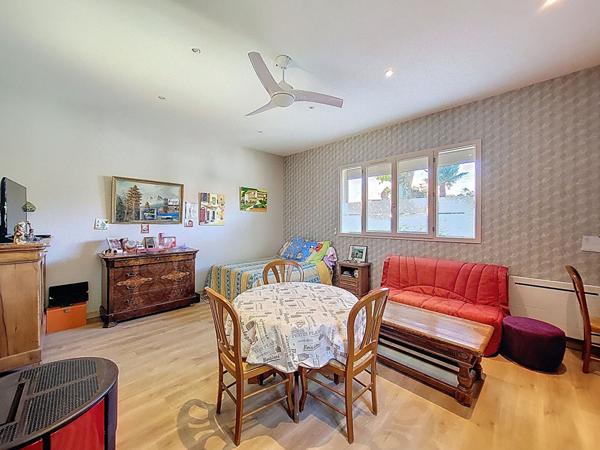 Maison 1 pièce - 39 m² - Aix-les-Bains proche lac avec jardin dans un quartier recherché