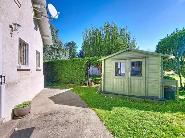 Maison 1 pièce - 39 m² - Aix-les-Bains proche lac avec jardin dans un quartier recherché