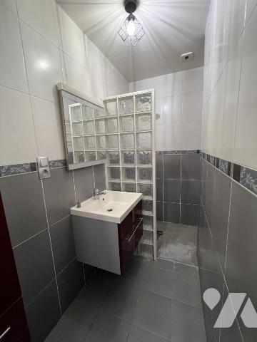 Appartement 3 pièces avec terrasse, cave et stationnement – Saint-Dié-des-Vosges