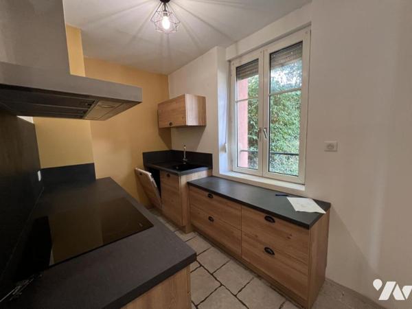 Appartement 3 pièces avec terrasse, cave et stationnement – Saint-Dié-des-Vosges