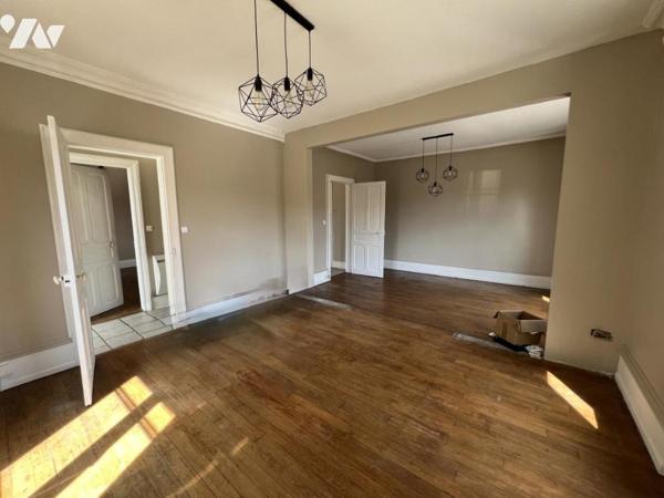 Appartement 3 pièces avec terrasse, cave et stationnement – Saint-Dié-des-Vosges