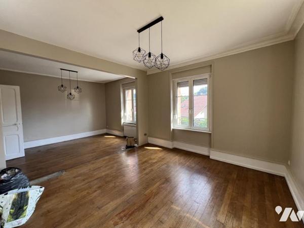 Appartement 3 pièces avec terrasse, cave et stationnement – Saint-Dié-des-Vosges