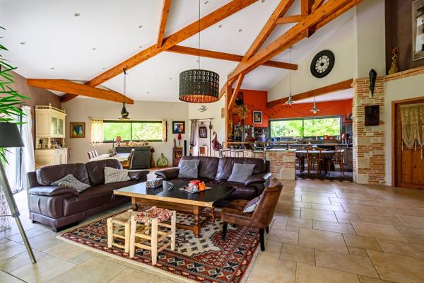 Superbe villa 200m² à proximité de Négrepelisse Bioule