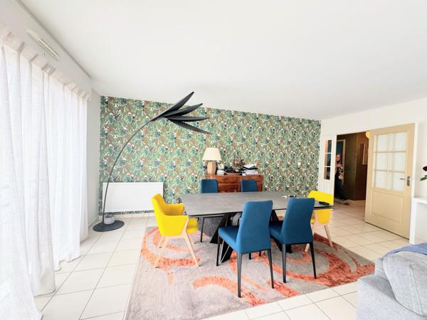 Bel appartement lumineux de 120 m2