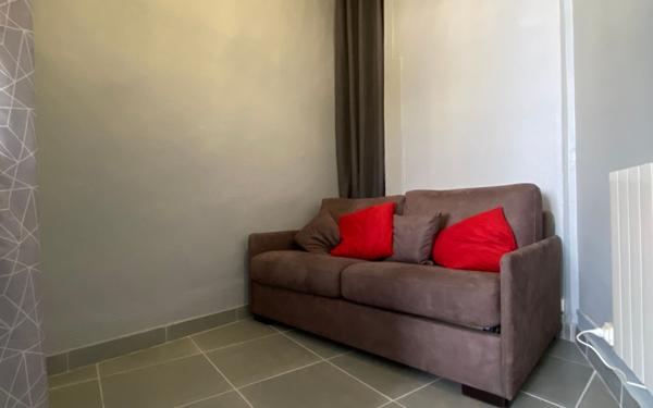 Appartement à vendre    1 pièce • 16 m2 Lyon 1