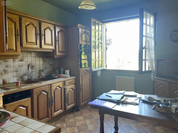 Maison à vendre à Lacapelle-Marival dans le Lot (46120), ref : 46030/MAIS/358