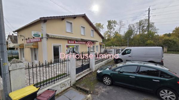 Commerce à vendre 8 pièces de 260 m²