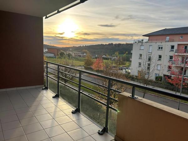 Appartement à louer 3 pièces 66.59m²