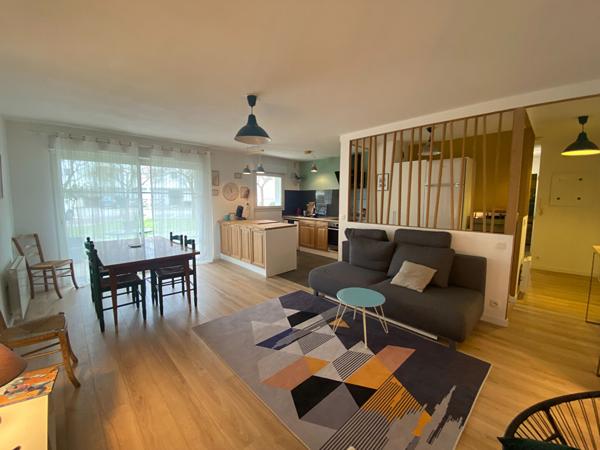Appartement à louer Séné - Vannes Est - T3 - 62.82 m2 - Parking