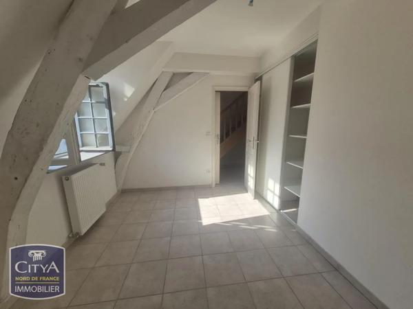 Appartement à louer 3 pièces 81.3m² Saint-Omer (62500)