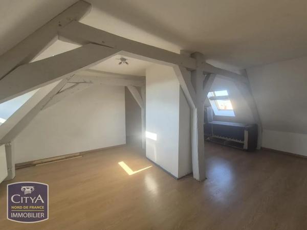 Appartement à louer 3 pièces 81.3m² Saint-Omer (62500)