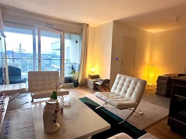 T2 récent avec balcon - Proche commerces à Cancale