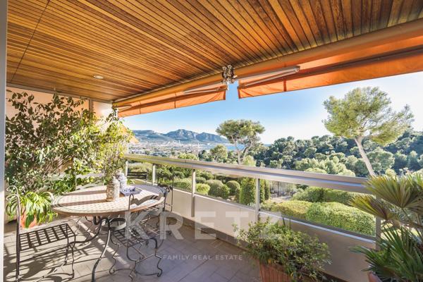 Appartement familial avec vue mer imprenable dans résidence de standing