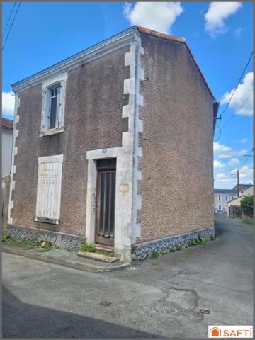 Maison à rénover et idéalement située