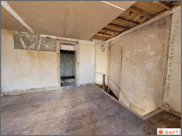 Maison à rénover et idéalement située