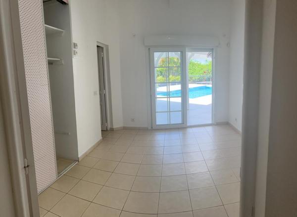 VILLA NON MEUBLEE 160M² DAMPIERRE