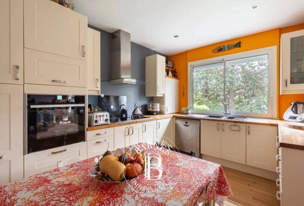 Le Pecq, Maison 6 Chambres -  149 m² à vendre