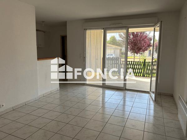Location Appartement 2 pièces 49.02 m² - 5 RUE DU MONT-AIGU Montrejeau 31210