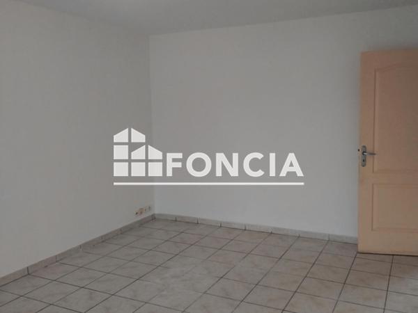 Location Appartement 2 pièces 49.02 m² - 5 RUE DU MONT-AIGU Montrejeau 31210