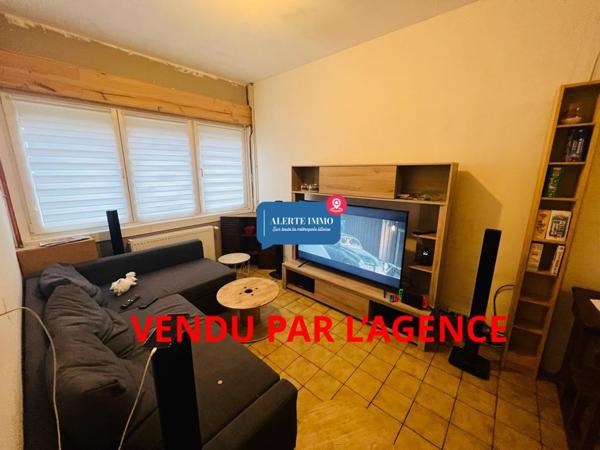 Maison 1930 de 114 m2 comprenant 4 chambres, un extérieur de 35 m2 et une petite dépendance de 4 m2