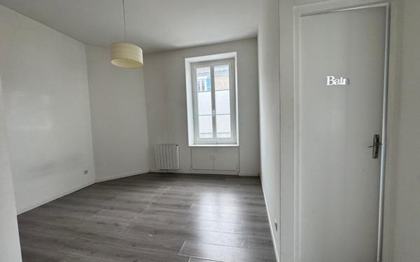 Appartement à vendre    2 pièces • 43,65 m2 Pau