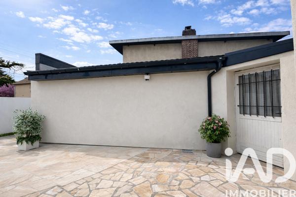 Maison à vendre 5 pièces 97 m² Paray-Vieille-Poste
