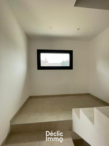 Vente maison Vergeze, 125m² 5 pièces 429 000€ avec piscine